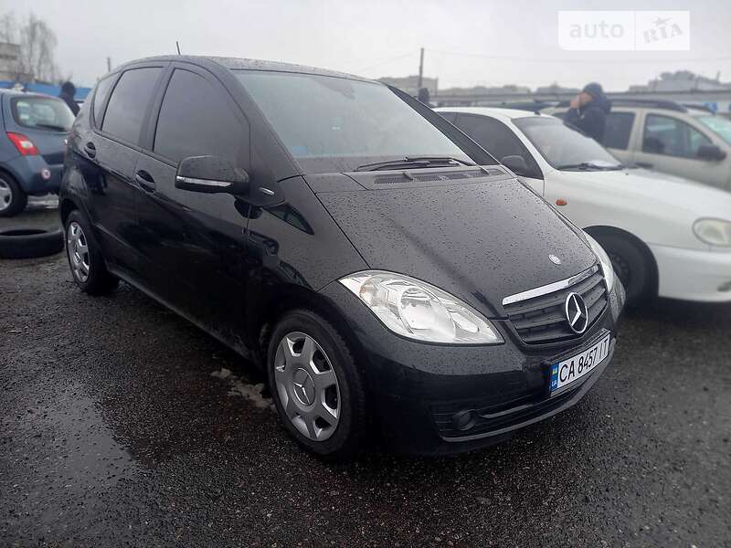 Mercedes-Benz A-Class 2011