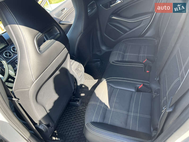 Хэтчбек Mercedes-Benz A-Class 2016 в Берегово