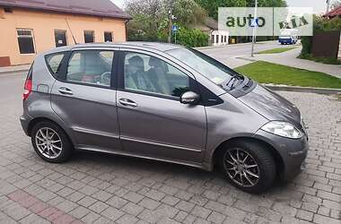 Хэтчбек Mercedes-Benz A-Class 2005 в 