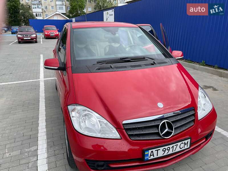 Mercedes-Benz A-Class 2012