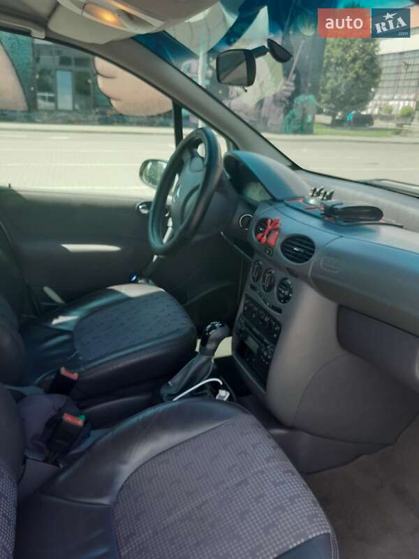 Хэтчбек Mercedes-Benz A-Class 1999 в Луцке фото 10 Хэтчбек Mercedes-Benz A-Class 1999 в Луцке