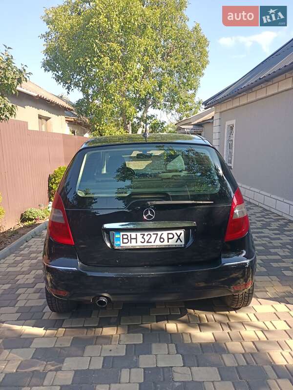 Хэтчбек Mercedes-Benz A-Class 2007 в Раздельной