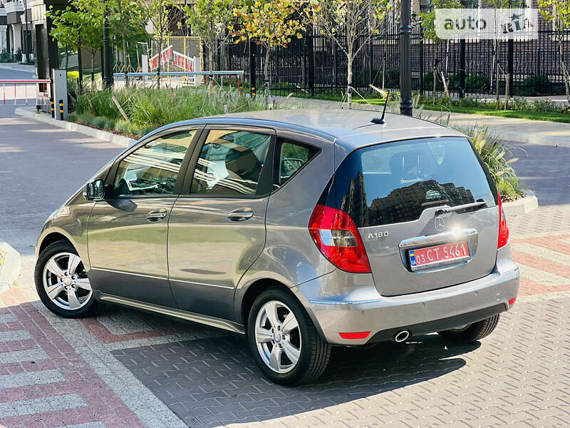 Хэтчбек Mercedes-Benz A-Class 2010 в Киеве