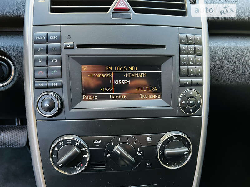 Хэтчбек Mercedes-Benz A-Class 2010 в Киеве