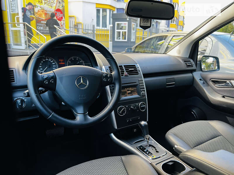 Хэтчбек Mercedes-Benz A-Class 2010 в Киеве