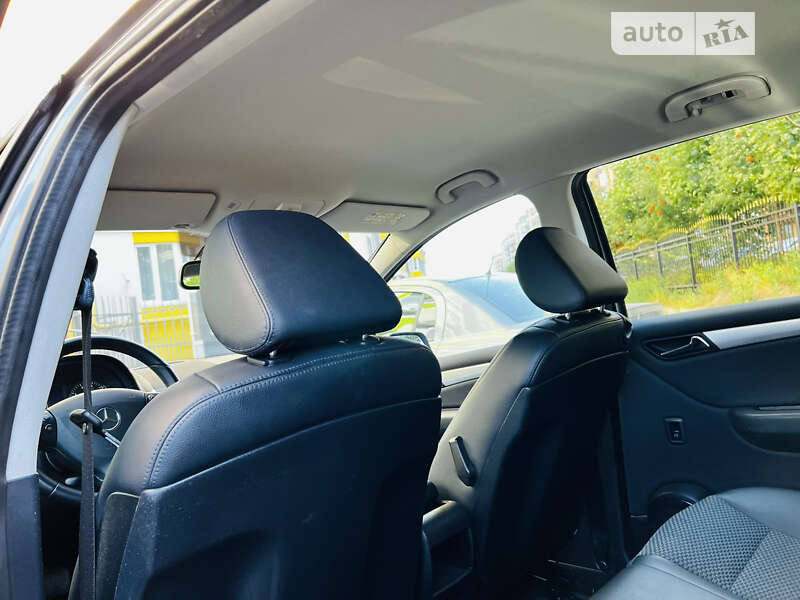 Хэтчбек Mercedes-Benz A-Class 2010 в Киеве
