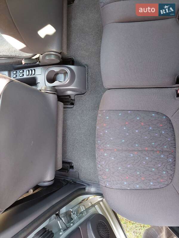 Хетчбек Mercedes-Benz A-Class 2003 в Снятині