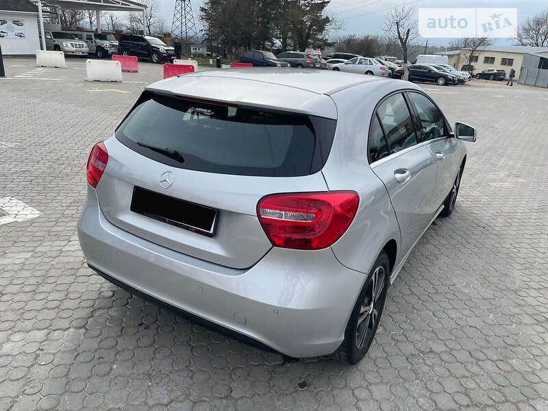 Хэтчбек Mercedes-Benz A-Class 2015 в Черновцах
