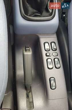 Хетчбек Mercedes-Benz A-Class 1999 в 