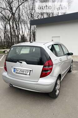 Хэтчбек Mercedes-Benz A-Class 2004 в Александрие