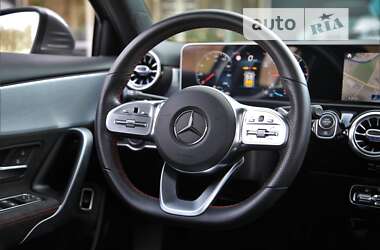 Седан Mercedes-Benz A-Class 2018 в Харькове