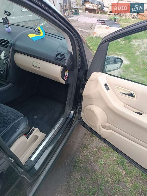 Хэтчбек Mercedes-Benz A-Class 2005 в Кропивницком
