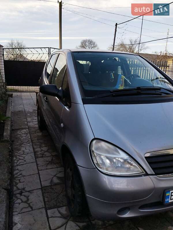 Хэтчбек Mercedes-Benz A-Class 1998 в Решетиловке фото 10 Хэтчбек Mercedes-Benz A-Class 1998 в Решетиловке