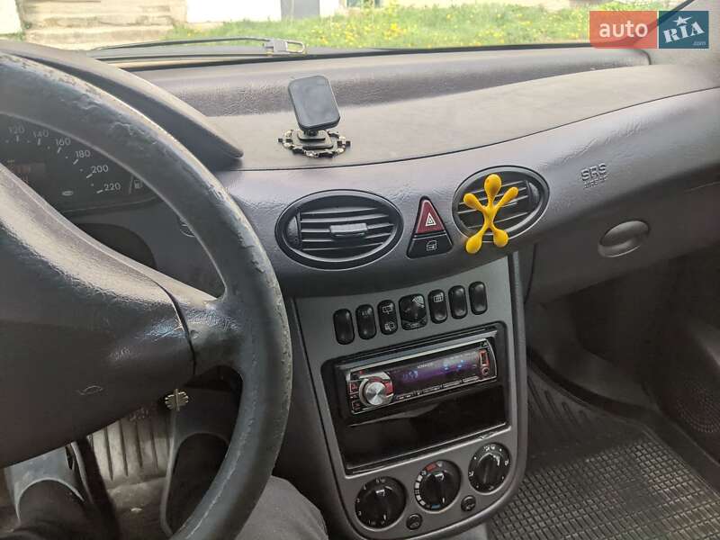 Хэтчбек Mercedes-Benz A-Class 2002 в Львове