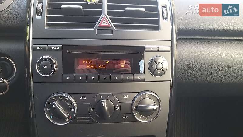 Хэтчбек Mercedes-Benz A-Class 2005 в Луцке фото 19 Хэтчбек Mercedes-Benz A-Class 2005 в Луцке