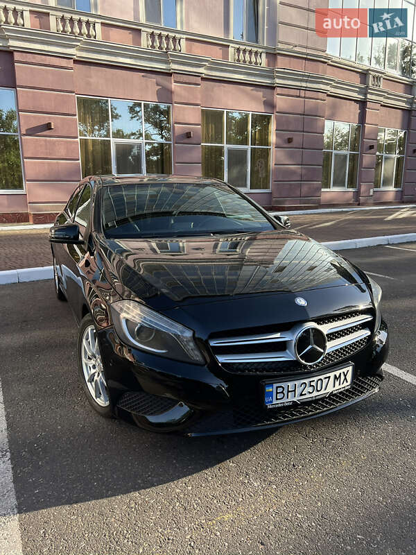 Хэтчбек Mercedes-Benz A-Class 2014 в Одессе