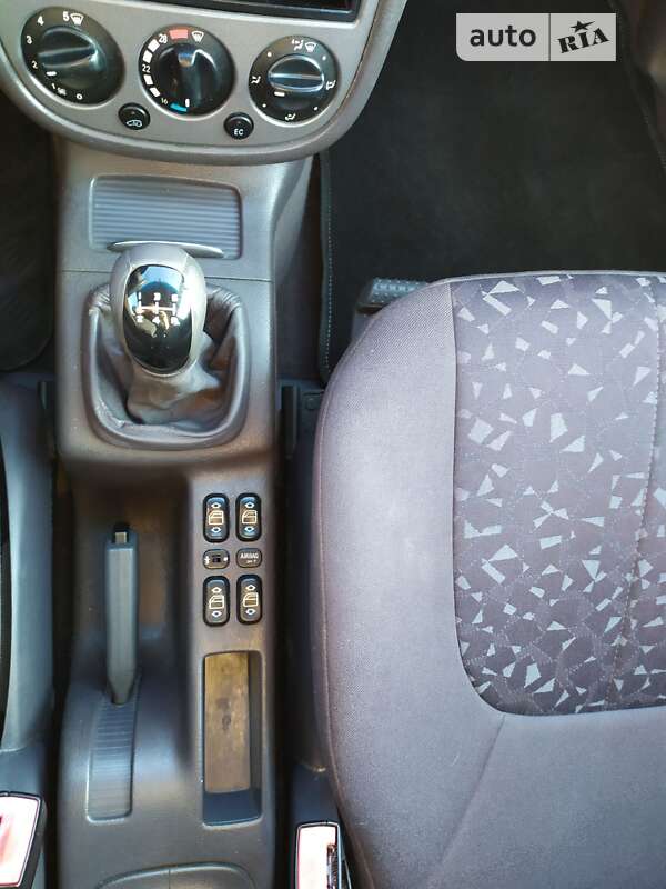 Хетчбек Mercedes-Benz A-Class 2001 в Ковелі
