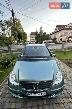Хэтчбек Mercedes-Benz A-Class 2005 в 