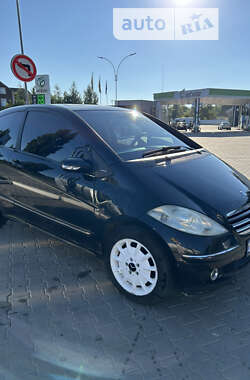 Купе Mercedes-Benz A-Class 2005 в Чернівцях