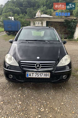 Хэтчбек Mercedes-Benz A-Class 2004 в 