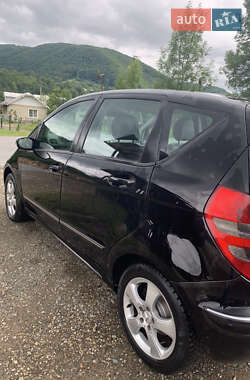 Хэтчбек Mercedes-Benz A-Class 2004 в 