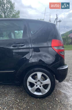 Хэтчбек Mercedes-Benz A-Class 2004 в 