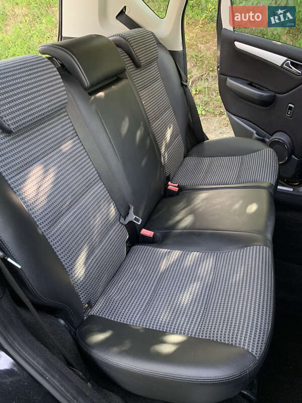 Хетчбек Mercedes-Benz A-Class 2004 в Косові