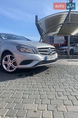 Хетчбек Mercedes-Benz A-Class 2012 в Івано-Франківську