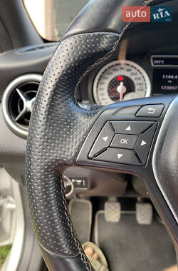 Хэтчбек Mercedes-Benz A-Class 2012 в 