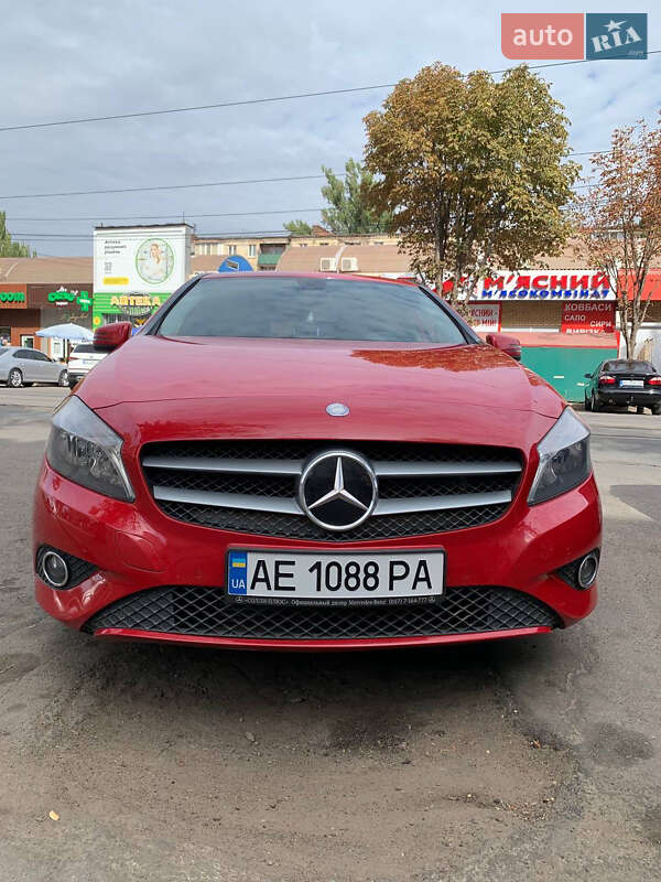 Хэтчбек Mercedes-Benz A-Class 2013 в Кривом Роге
