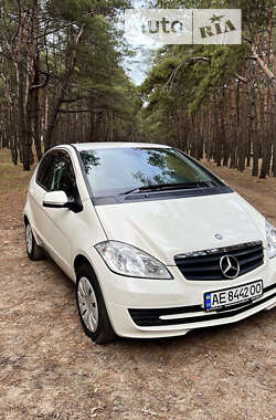 Хетчбек Mercedes-Benz A-Class 2011 в Новомосковську