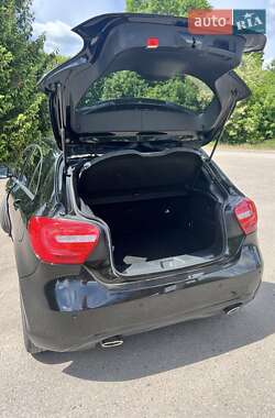 Хэтчбек Mercedes-Benz A-Class 2013 в 