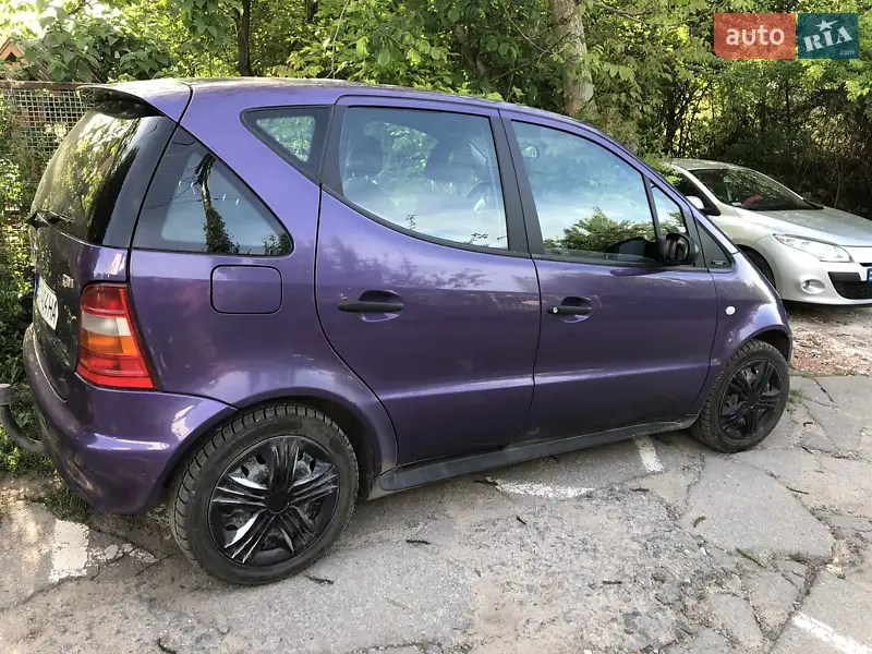 Хэтчбек Mercedes-Benz A-Class 1999 в 