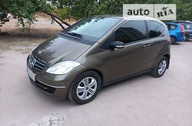 Хетчбек Mercedes-Benz A-Class 2009 в Кропивницькому