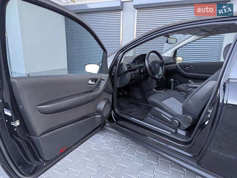 Хэтчбек Mercedes-Benz A-Class 2004 в Хмельницком