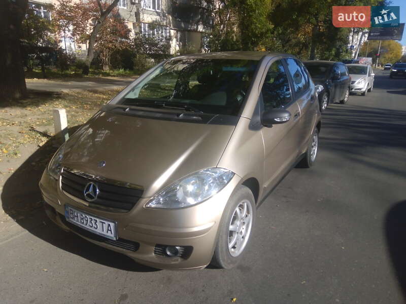 Хэтчбек Mercedes-Benz A-Class 2004 в Одессе