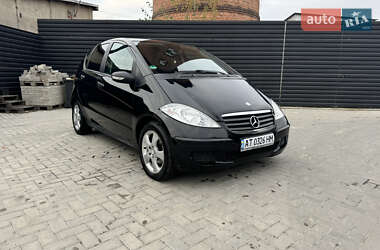 Хэтчбек Mercedes-Benz A-Class 2006 в 
