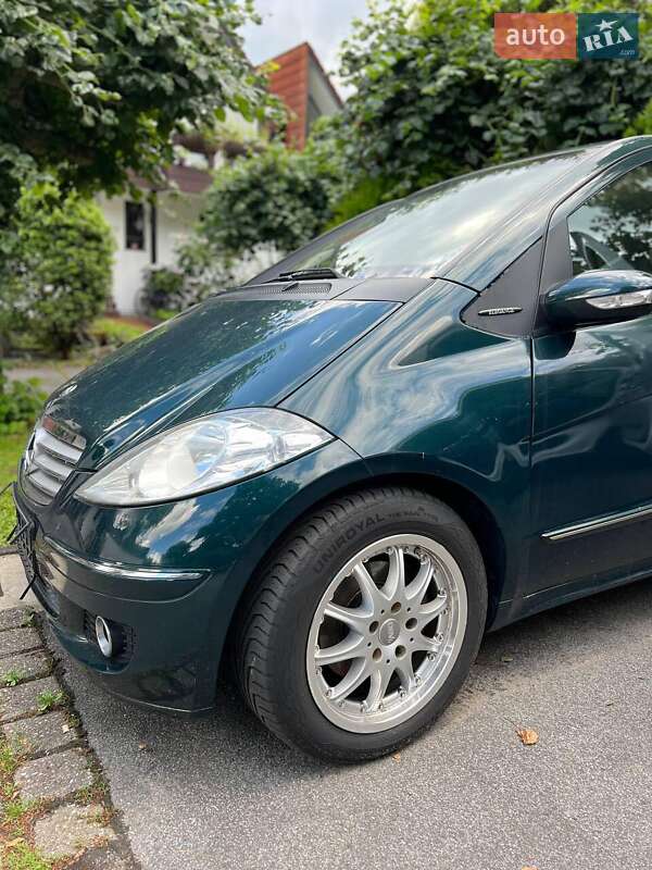 Хэтчбек Mercedes-Benz A-Class 2006 в Черновцах