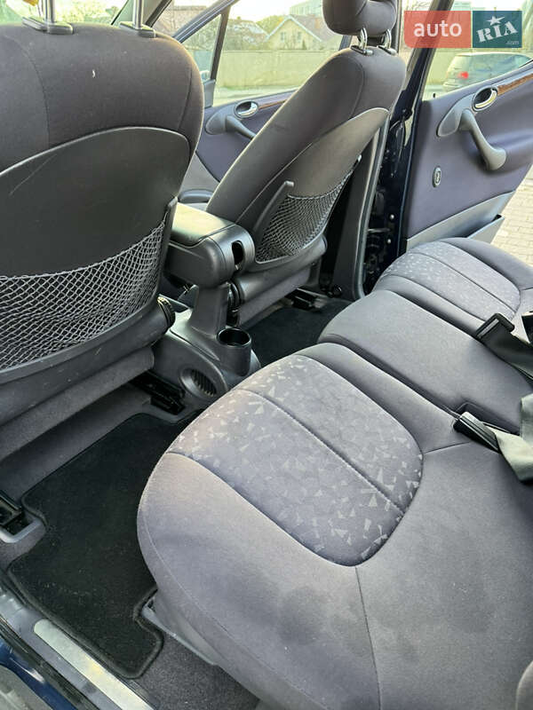 Купе Mercedes-Benz A-Class 2004 в Ужгороде