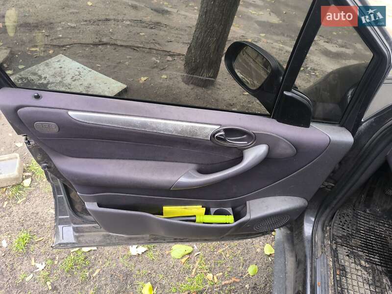 Хэтчбек Mercedes-Benz A-Class 2001 в Киеве фото 16 Хэтчбек Mercedes-Benz A-Class 2001 в Киеве