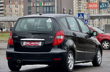 Хэтчбек Mercedes-Benz A-Class 2009 в Киеве