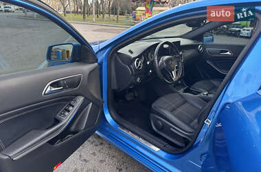 Хэтчбек Mercedes-Benz A-Class 2012 в Днепре