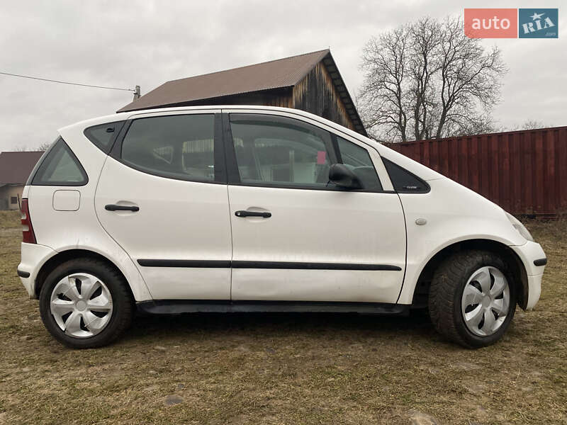Хэтчбек Mercedes-Benz A-Class 2000 в Драгово