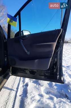 Хэтчбек Mercedes-Benz A-Class 2000 в 