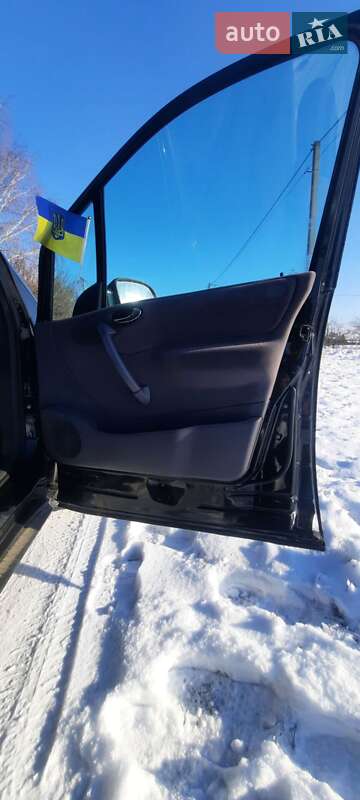 Хэтчбек Mercedes-Benz A-Class 2000 в Виннице