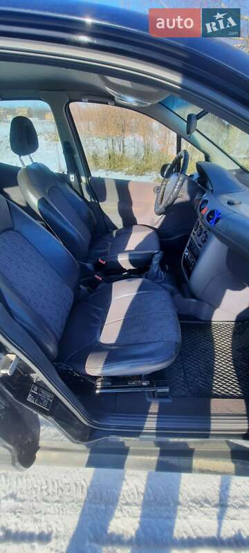 Хэтчбек Mercedes-Benz A-Class 2000 в Виннице