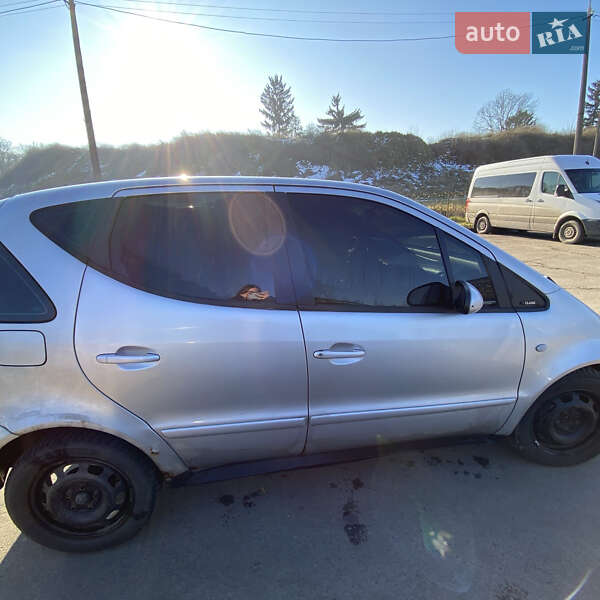 Хэтчбек Mercedes-Benz A-Class 2002 в Владимире фото 5 Хэтчбек Mercedes-Benz A-Class 2002 в Владимире