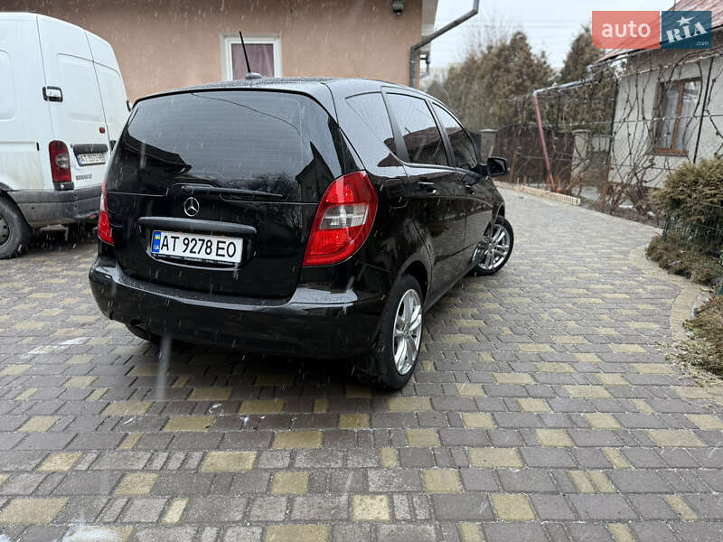 Хэтчбек Mercedes-Benz A-Class 2009 в Ивано-Франковске