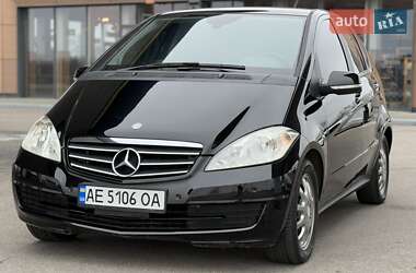 Хэтчбек Mercedes-Benz A-Class 2010 в Днепре