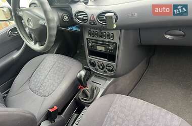 Хетчбек Mercedes-Benz A-Class 2002 в Кореці